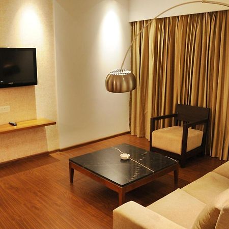 Hotel Moti Mahal Mangalore Esterno foto