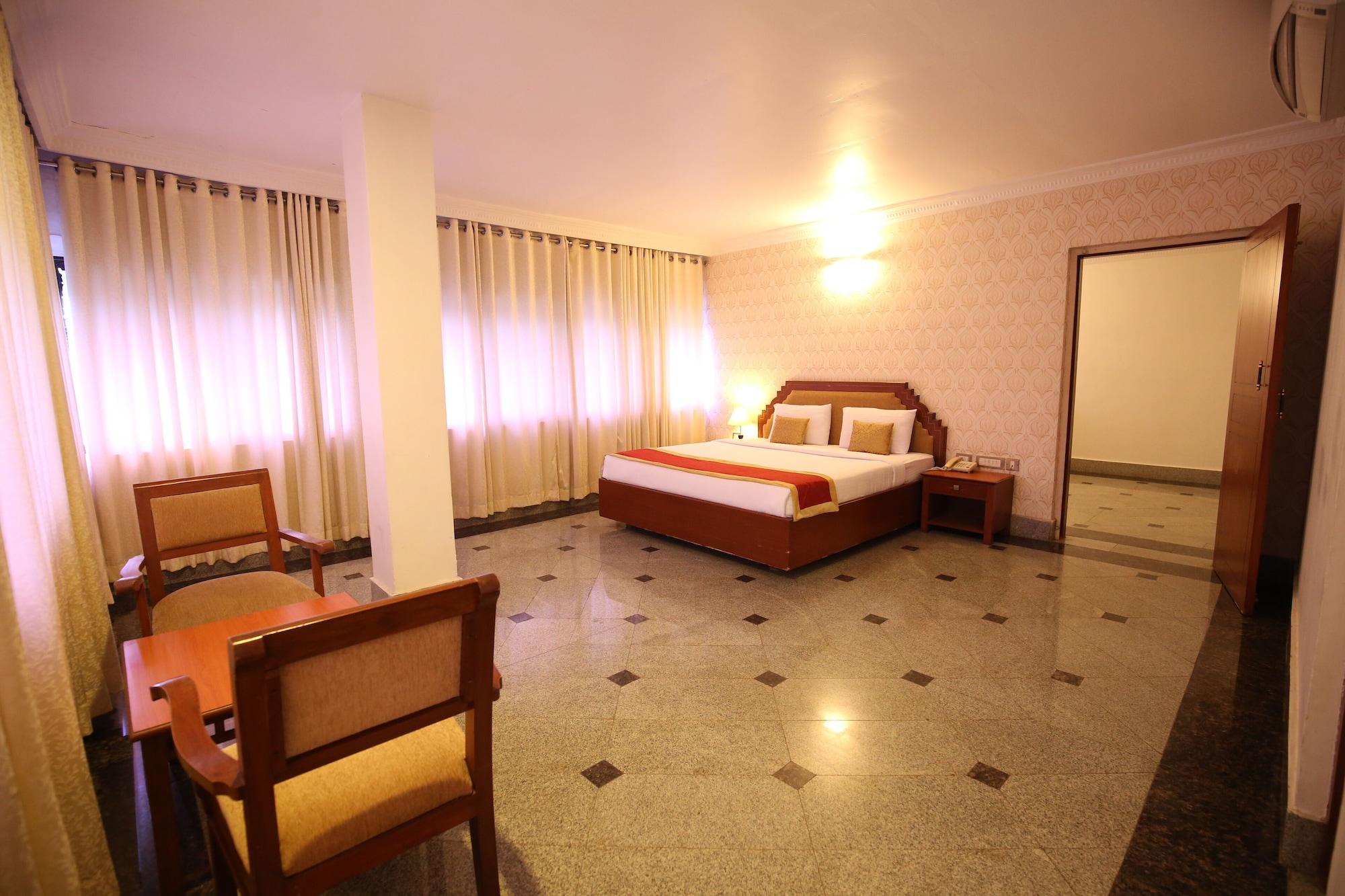 Hotel Moti Mahal Mangalore Esterno foto