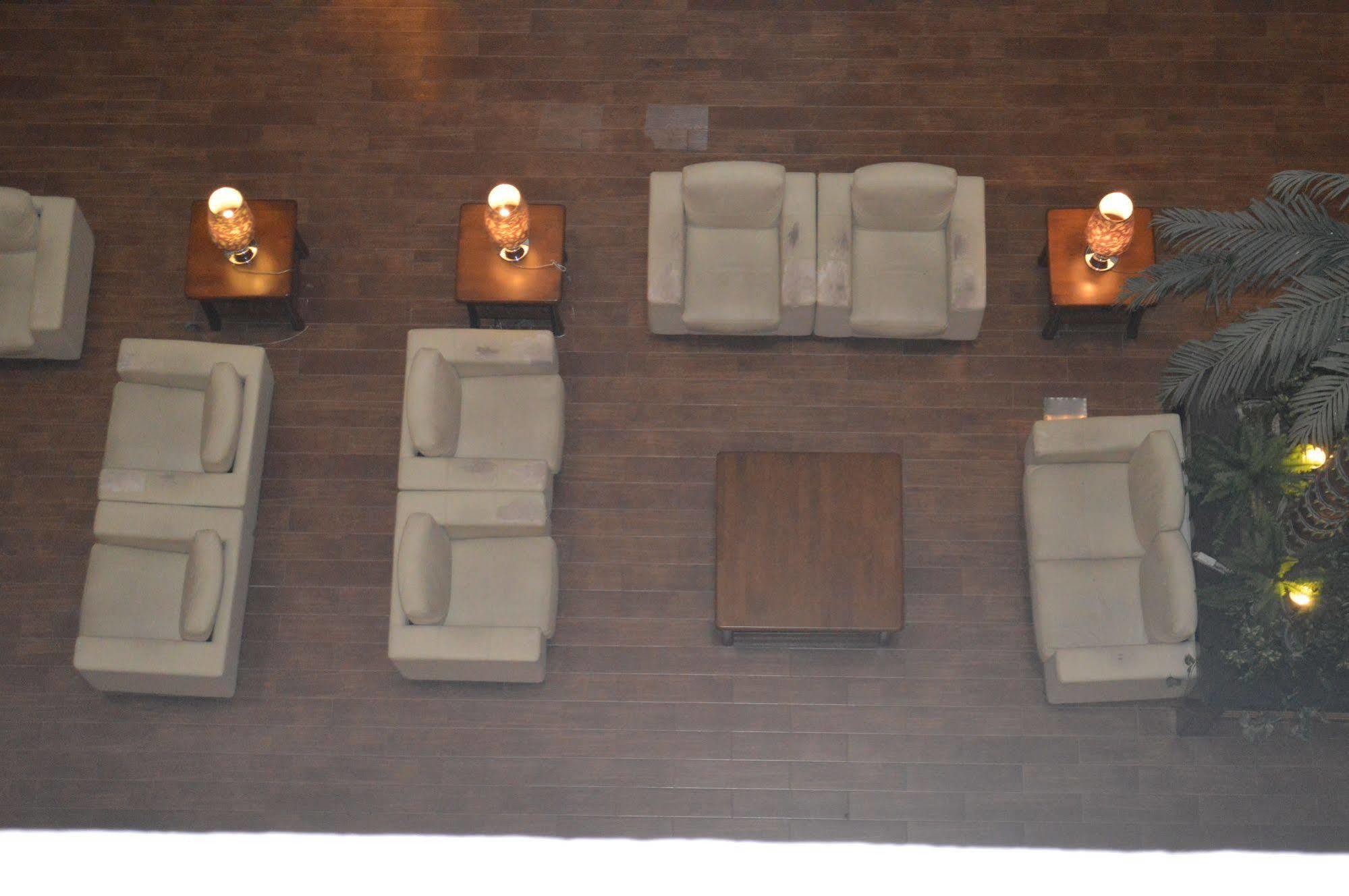 Hotel Moti Mahal Mangalore Esterno foto
