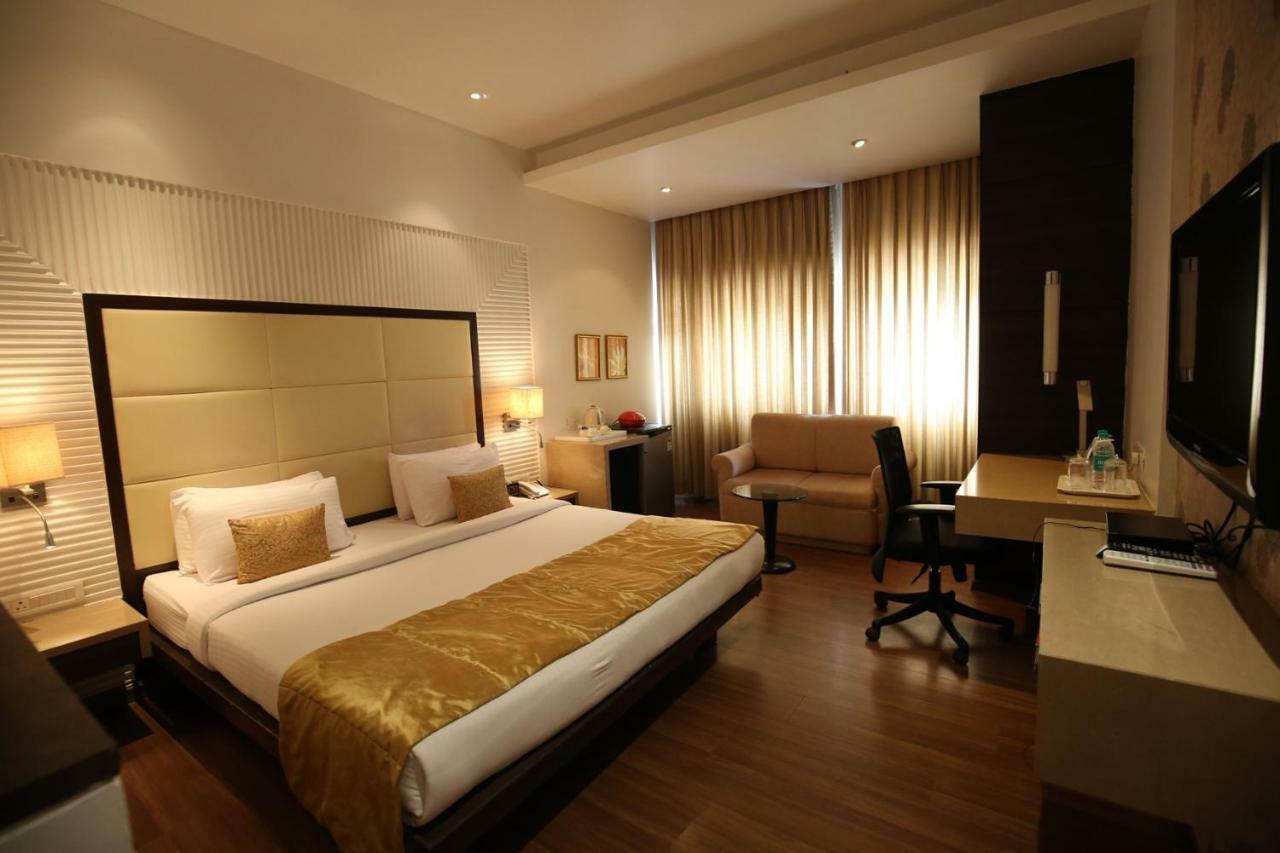 Hotel Moti Mahal Mangalore Esterno foto